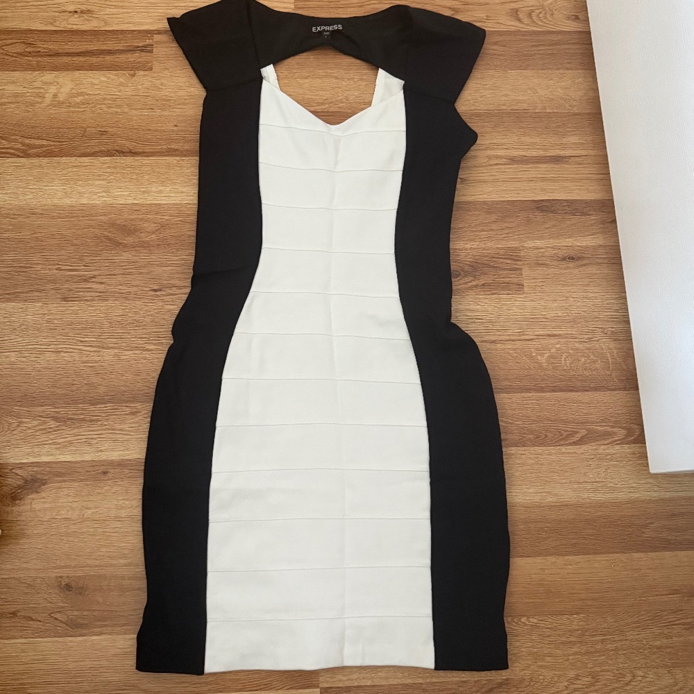 Express black and white dress size 6